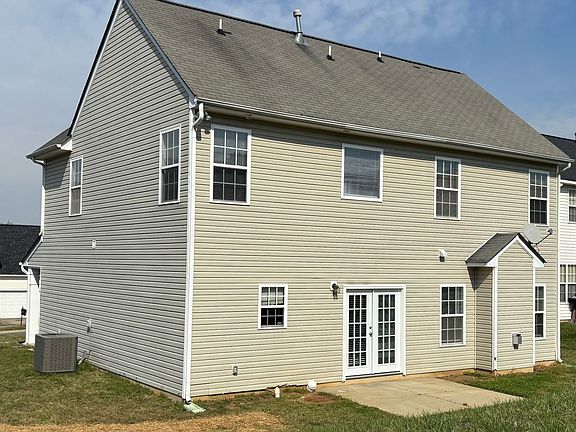 3rd image of 7104 Smithton Ln