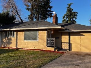 18705 NE Everett Ct, Portland, OR 97230