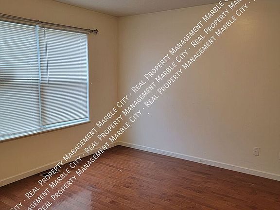 3rd image of 3005 Hillside Ave