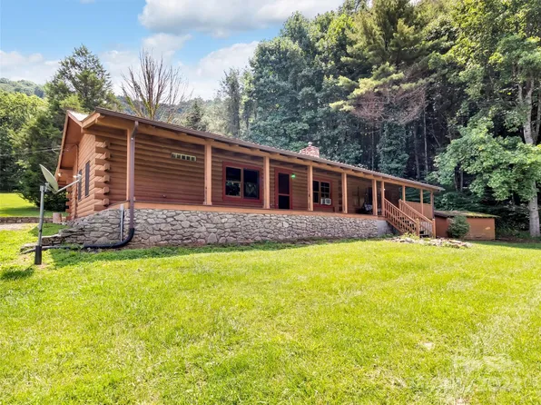 108 Mallard Trl, Clyde, NC 28721