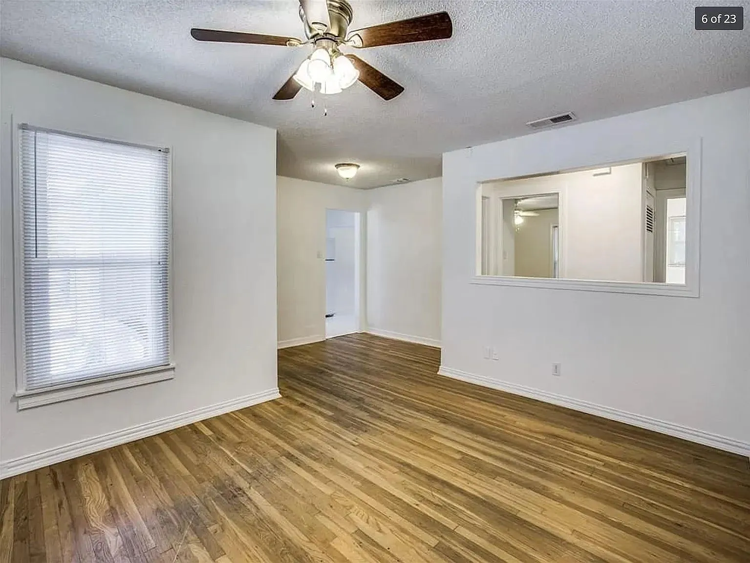 5 bed, 2.0 bath, 1955 sqft, $2,700 — Photo 4