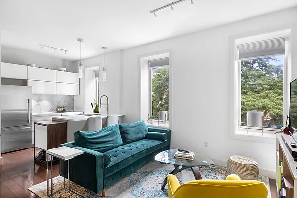 Rented by Compass | media 9