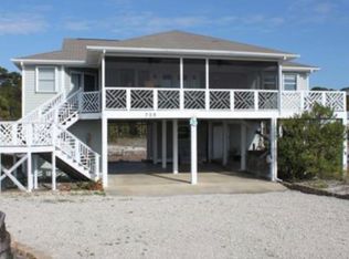 709 E Gulf Beach Dr, Eastpoint, FL 32328