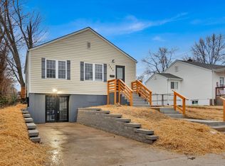 3445 Saint Williams Ln, Saint Ann, MO 63074