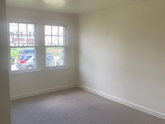 3rd image of 6009 Belden St Floor 1