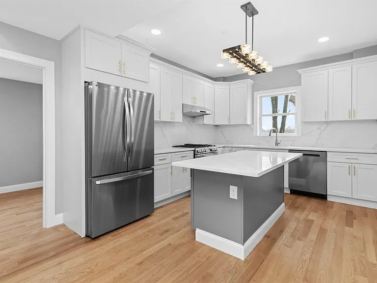 66 Stanley St #1 — Photo 8