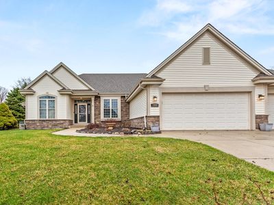 1909 Foxcroft LANE, Waukesha, WI, 53189