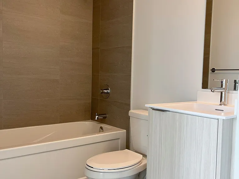 20 Deans Dr #412 — Photo 7