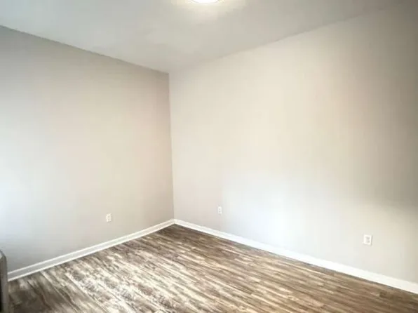 69 Van Reypen Street image 6 of 7