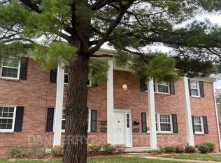 4126 Newcastle Dr APT 1, Sylvania, OH 43560