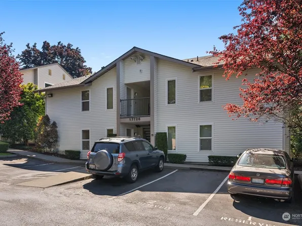 17726 12th Avenue NE, Shoreline, WA 98155