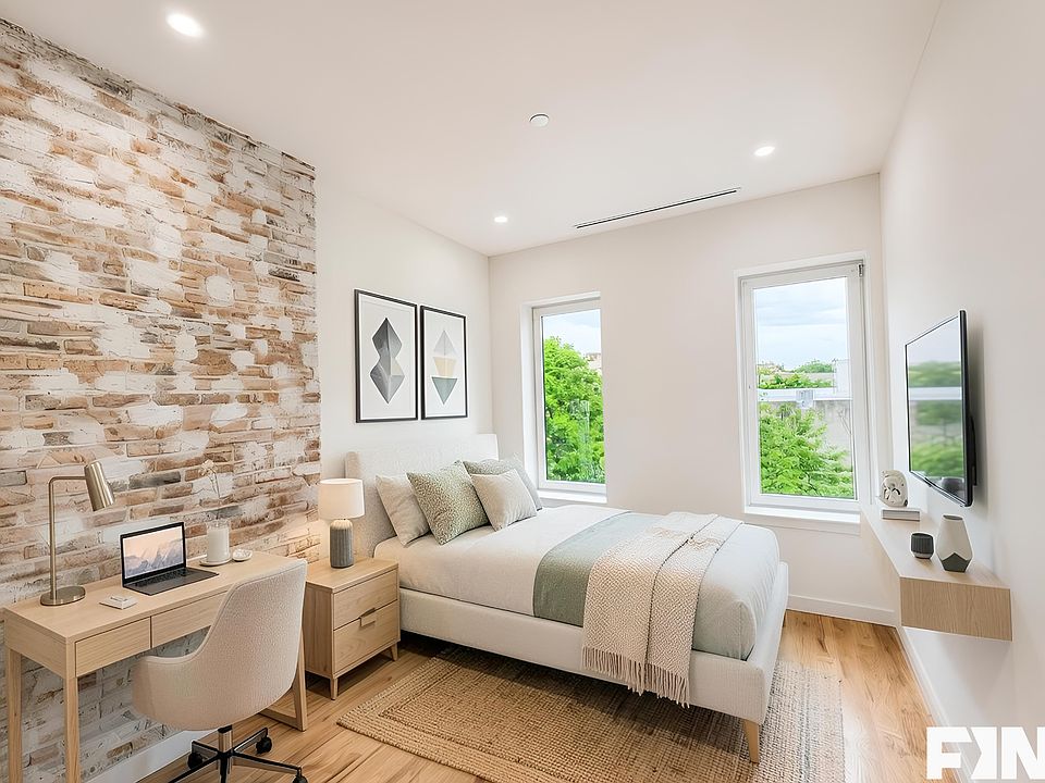 1st image of 384 Chauncey St #3F