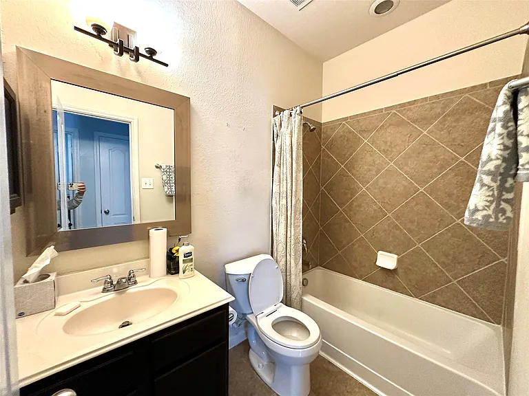 24219 Cornell Park Ln — Photo 24