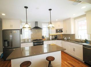 7 Auburn Ter UNIT 1, Waltham, MA 02453