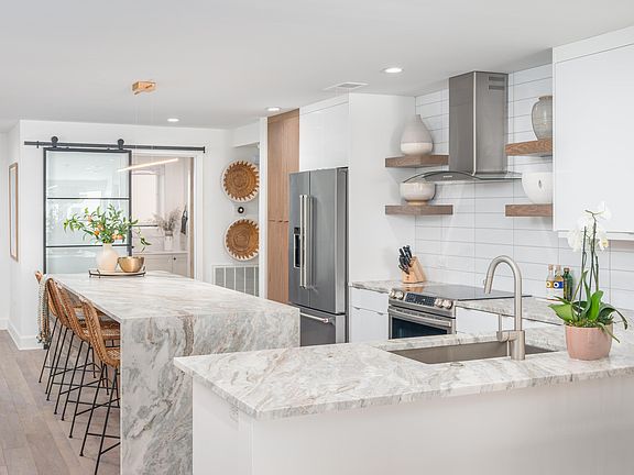 2nd image of 9510 Palmetto Dr Unit 1306