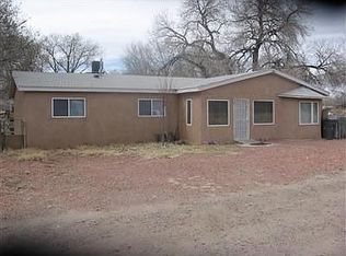 2101 La Posada Rd SW, Albuquerque, NM 87105