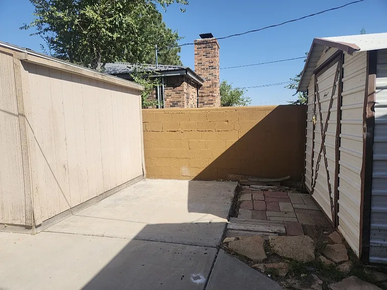 322.5 Morningside Dr SE — Photo 15