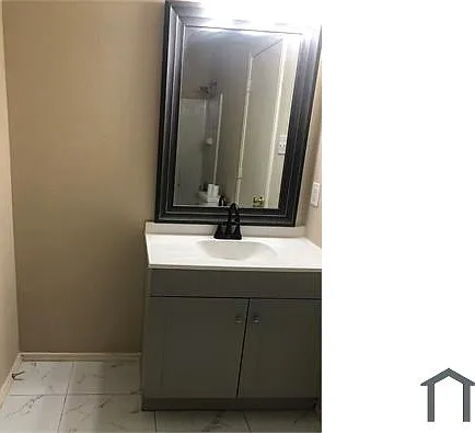 1669 Crown Point Dr — Photo 10