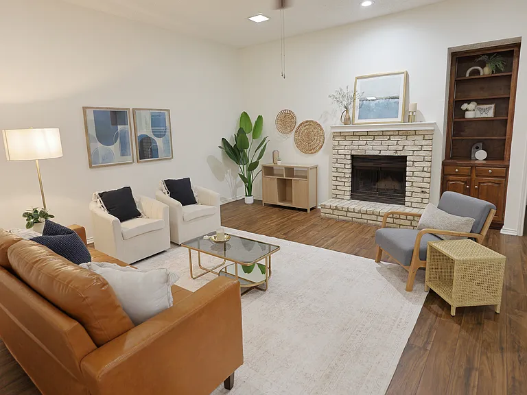 13329 Fall Manor Dr — Photo 2