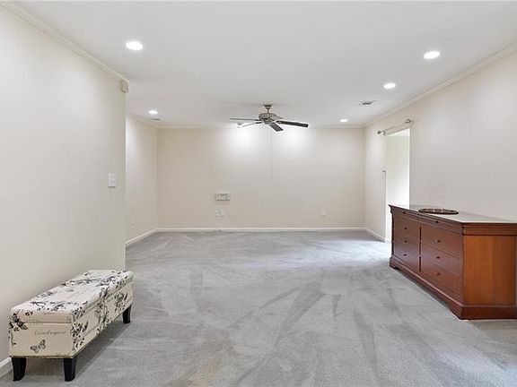 4th image of 25309 Plantation Dr NE #25309