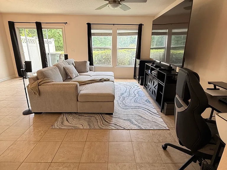 5922 Brice Ct — Photo 7