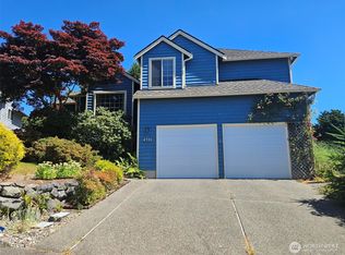 4701 Osprey Drive NE, Tacoma, WA 98422