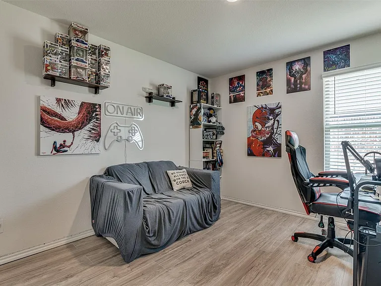 1004 Cotton Gin Ct — Photo 9