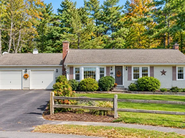 42 Pinebrook Ln, Jefferson, MA 01522
