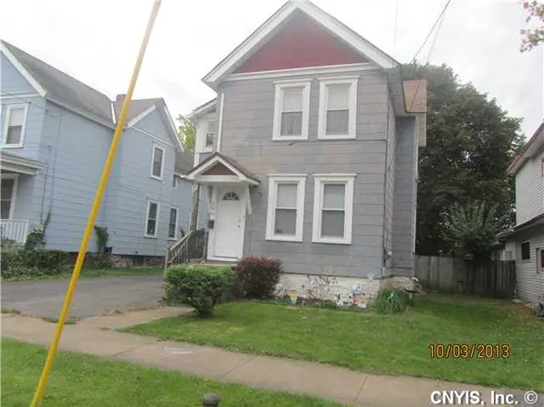 109 Helen St, Syracuse, NY 13203
