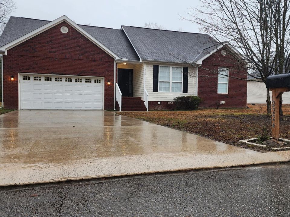 1st image of 2224 N Fork Dr