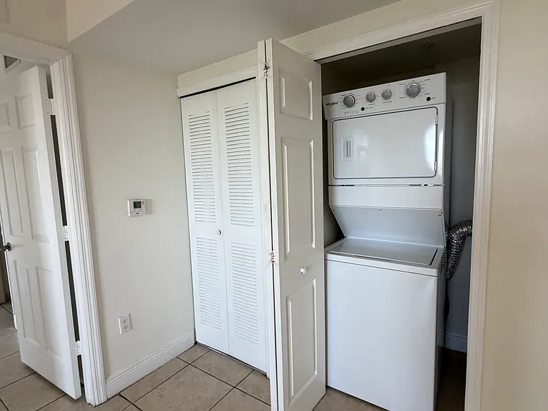 6357 SW 8th St #807 — Photo 22