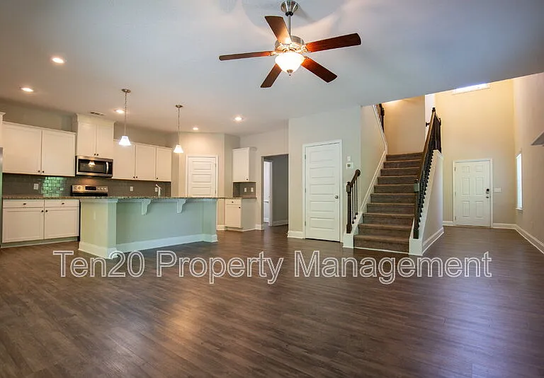 7272 Sorrel Dr — Photo 22