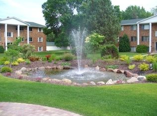 1720 4th St #EDB923628, Saint Paul, MN 55110