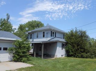 419 N High St, Wilber, NE 68465