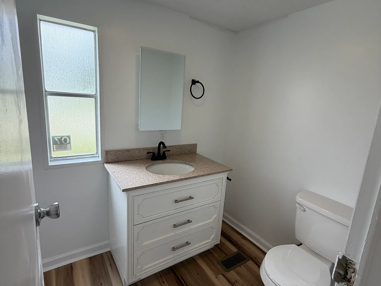 3 bed, 1216 sqft, $1,095 — Photo 2