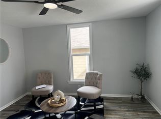 826 S Cottage St, Independence, MO 64050