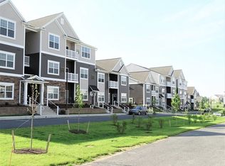 500 Pond Vista Ln APT K, Manheim, PA 17545