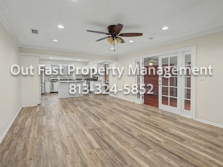 639 Howard Ave — Photo 37