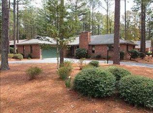 180 Pinyon Cir, Pinehurst, NC 28374