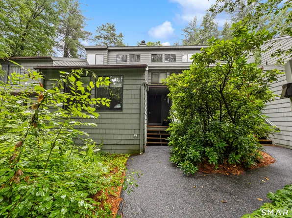 67 Woodside Circle #67, Torrington, CT 06790