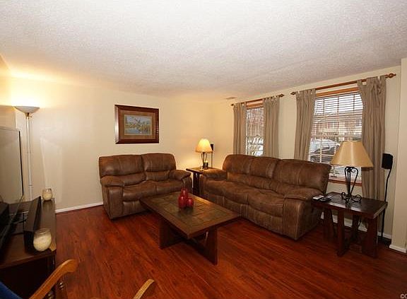 5th image of 9456 Tracey Lynne Cir #9456