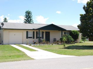 558 Royal Palm Dr, Kissimmee, FL 34743