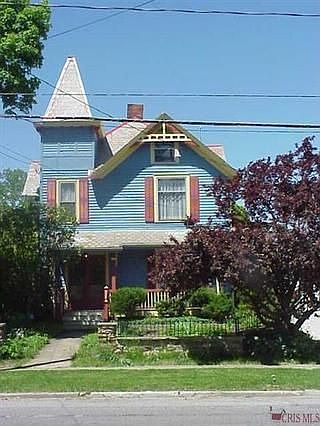 1st image of 607 S Court St