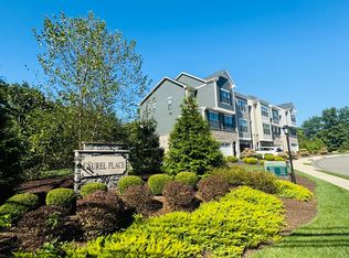 108 Laurel Place Ln, Pittsburgh, PA 15241
