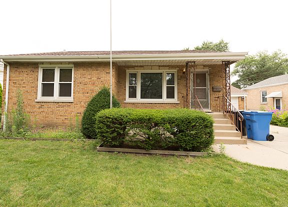 2nd image of 6084 N Oriole Ave