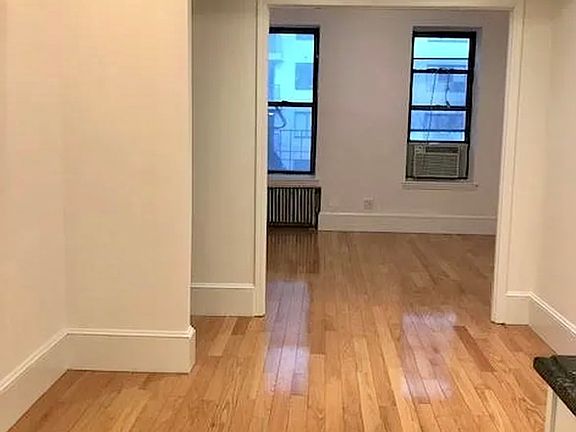 4th image of 1752 1st Ave APT 3A