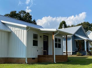 216 Riley Ave, Hillsborough, NC 27278