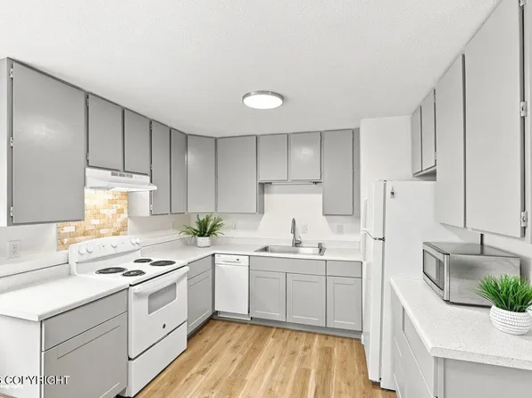 7061 Weimer Rd APT 1, Anchorage, AK 99502