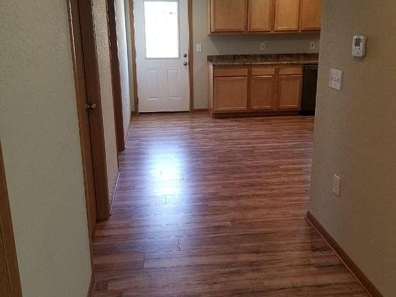 5th image of 1018 Monroe St