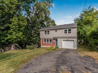 25 Midway Rd, White Plains, NY 10607